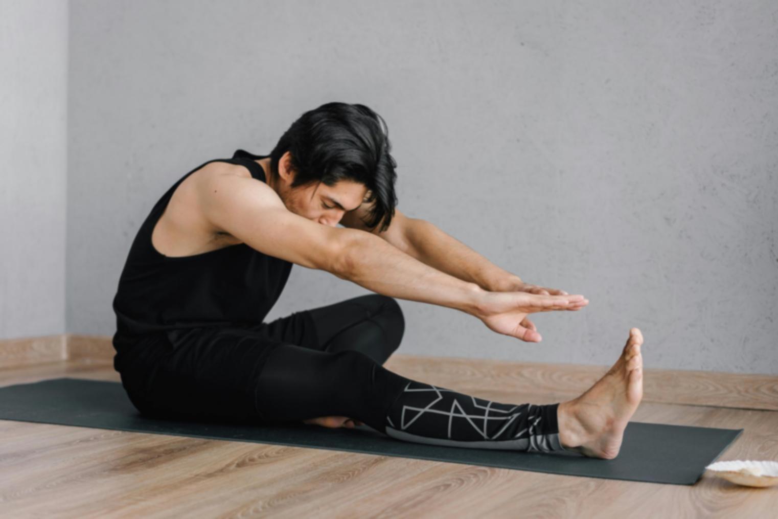 Séance de breathwork en groupe dans un environnement serein